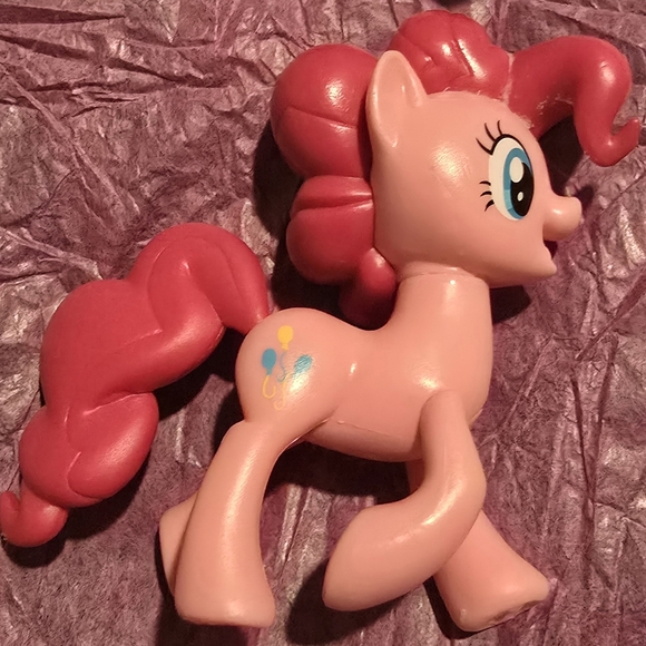 3 Inch My Little Pony Figurine Set With Applejack - Picture 3 of 7